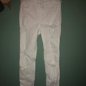 White Hollister jeans